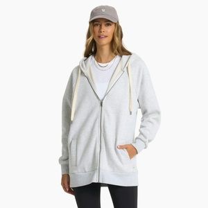 Vuori Restore Hoodie *only worn twice indoors*